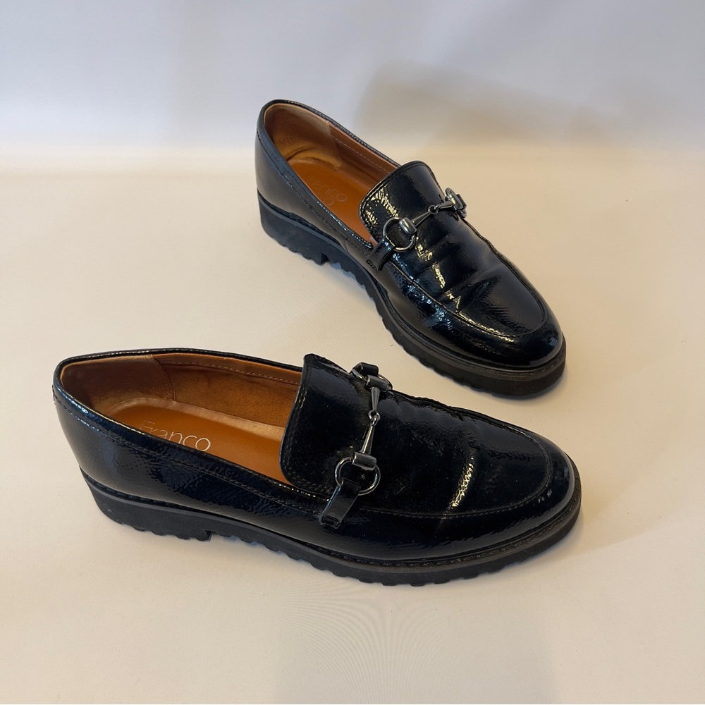 FRANCI SARTO Women’s 8M Black Slip On Horse Bit Shiny Patent Leather